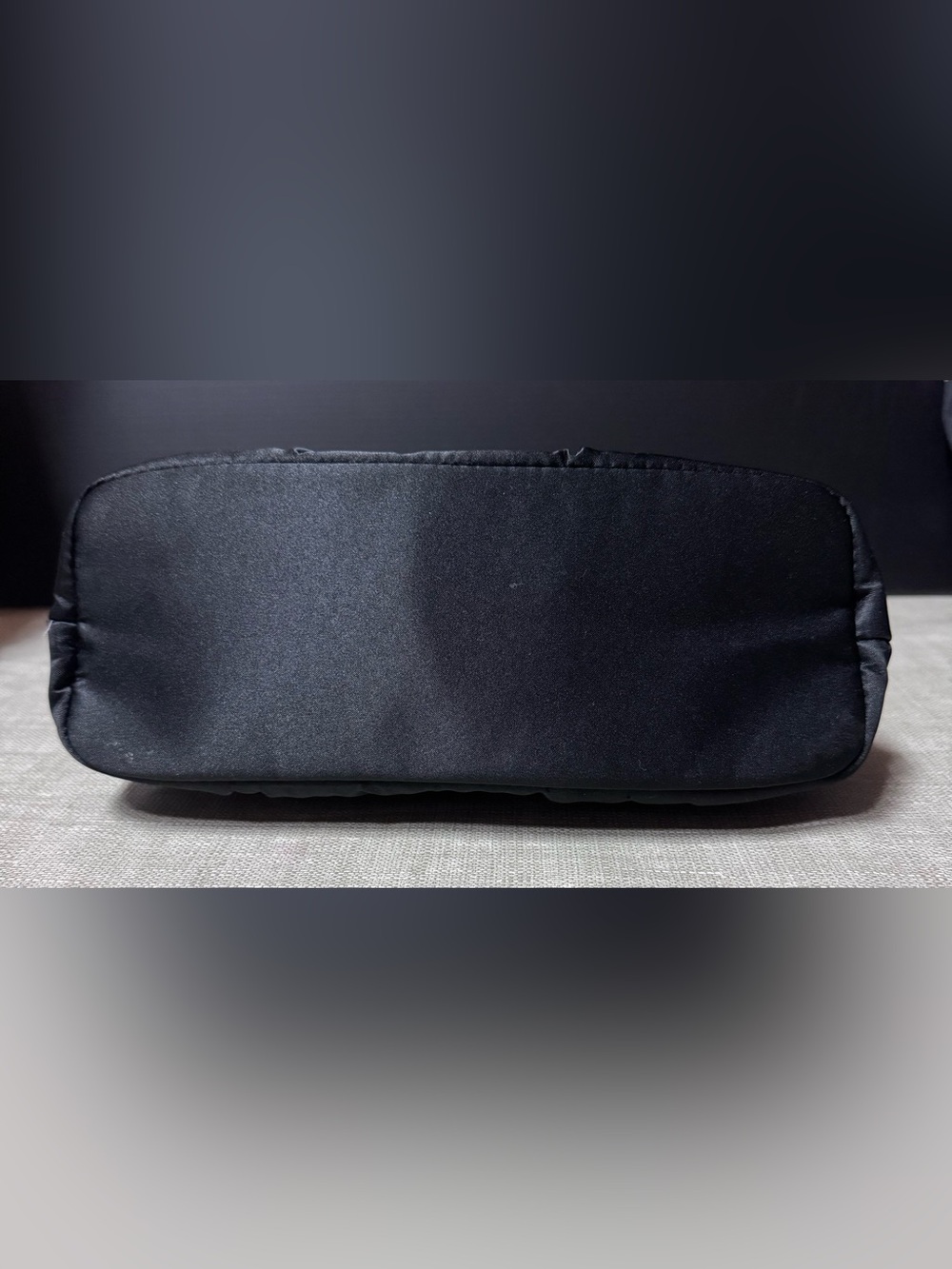 Dior Black Satin and Patent Cosmetic Pouch - Picture 5 of 13